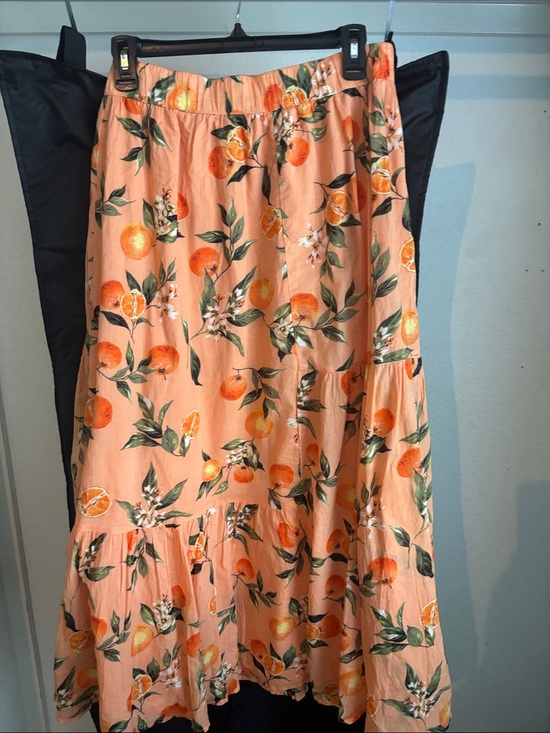 LOFT Dresses & Skirts - LOFT Peach-Orange Citrus Print Tiered Maxi Skirt